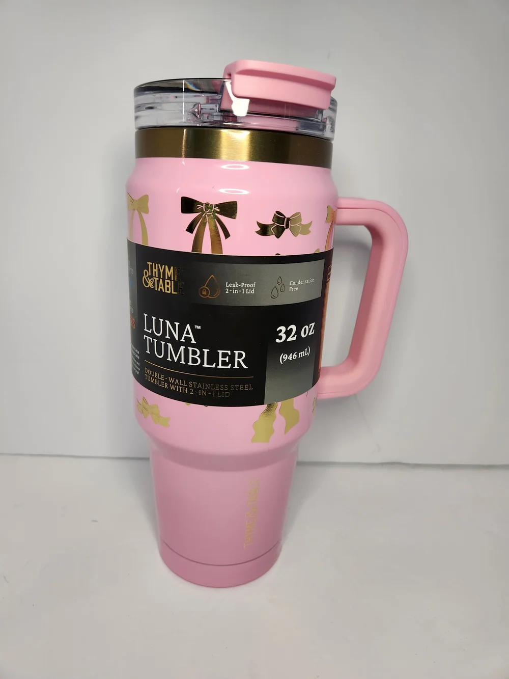 Thyme & Table Luna Tumbler 32 oz. With Handle, 2-in-1 Lid - Pink With Gold Bows